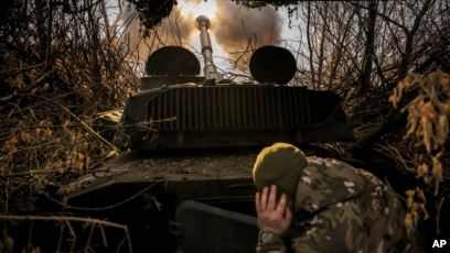 Russian Forces Encircle Ukrainian Troops in Kupyansk and Pokrovsk as Strategic Gains Emerge