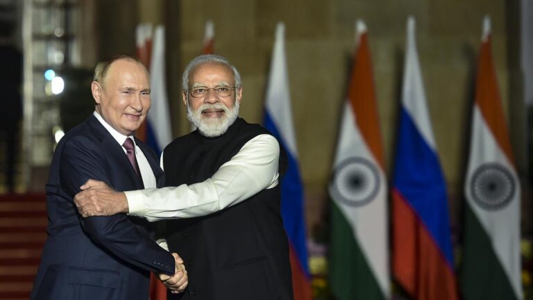 Putin & Modi Deepen Strategic Partnership Amid Ukraine Peace Talks