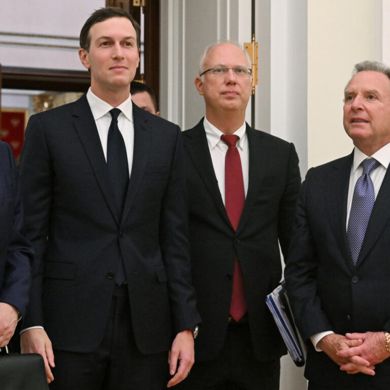 Russia’s Diplomatic Envoy Sets Miami Talks with U.S. Amid Ukraine Crisis