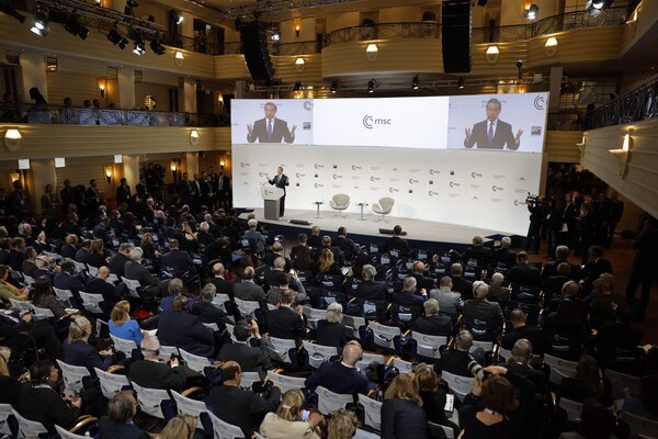 Ukraine Crisis Takes Center Stage in Lavrov-Wang Yi China Talks