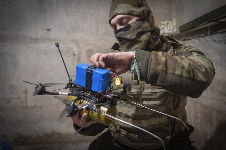 Russia Produces 15,000 FPV Drones Daily in Ukraine Conflict